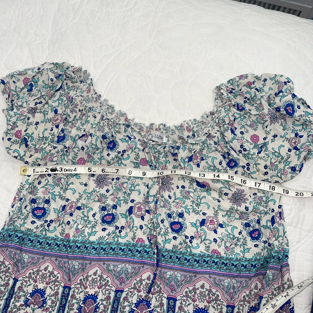 Floral Print Women's Top - Picture 4 of 8